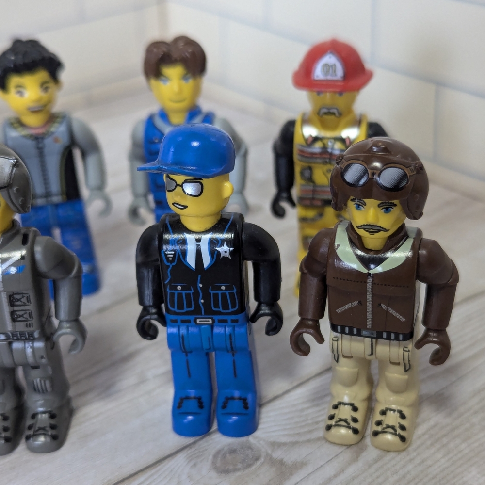 LEGO Jack Stone, City, and Junior Mini Figures, Set of 13 - Picture 4 of 10
